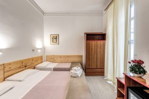 Hotel Altavilla 9
